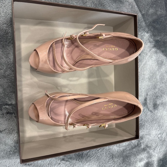 GUCCI Vernice Crystal DK CIPRIA Platform Pumps Size 38 1/2 - Picture 1 of 9